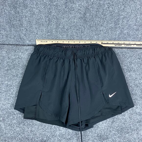 Nike Running Shorts Mens Size M Black Lined Lightweight Reflective Athletic - Picture 1 of 9